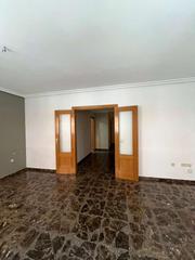 Location Appartement  Franciscanos. Piso en alquiler en zona franciscanos.