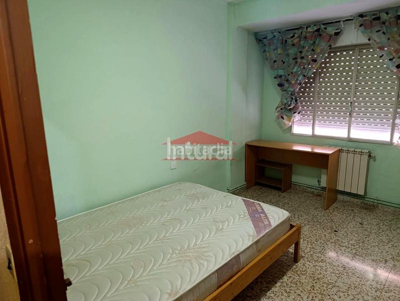 Foto 0eb36f62-2d1b-4ca1-87e6-76460ea207dc. Etagenwohnung mit heizung in Feria Albacete