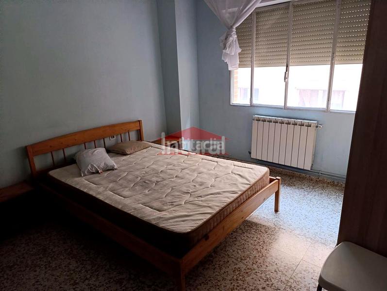 Foto 70f53bb4-ad81-4386-ac89-680ce8eaa453. Etagenwohnung mit heizung in Feria Albacete