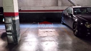 Posto auto  Alicante. Plaza de parking en industria