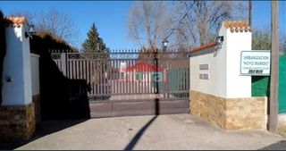 Rural plot in Pedanías - Extrarradio. Terreno en urbanización hoyo marido