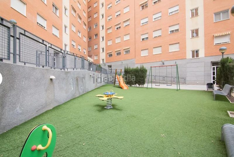 Foto c10d07d7-ec49-4d1a-9692-7b642a1a132e. Pis amb calefacció aparcament piscina a Paus - Polígono San Blas Alicante