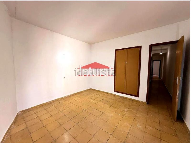 Foto 5e9ea951-b288-4dc5-9a2c-c5107f625e00. Pis a Centro Urbano Benidorm
