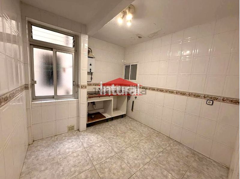 Foto c0b5ce77-b51e-42da-8270-4aa8b492d65f. Pis a Centro Urbano Benidorm