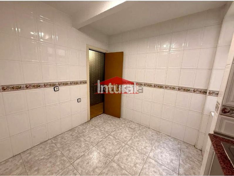 Foto e6b6aec3-703e-4f4f-96ce-7ee9aa4dbbd0. Pis a Centro Urbano Benidorm