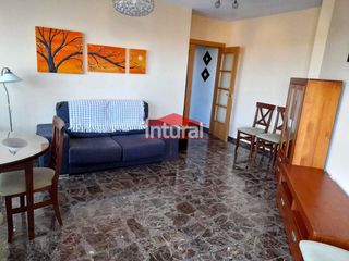 Rent Flat  María zambrano. Piso en alquiler zona universidad