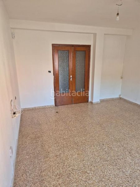 Foto 48210981-71d0-4321-aec7-dfcb21a44b8a. Pis a Almansa