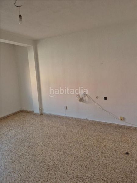 Foto c99bda5b-b5a6-4500-a36c-b4ef62022bec. Pis a Almansa