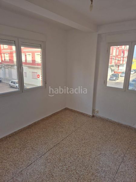 Foto cb0a5af8-a042-458b-b071-33edecf935b7. Pis a Almansa