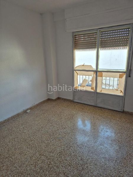 Foto ddd5c443-7f1b-4681-89d8-1ab3330d1d3d. Pis a Almansa