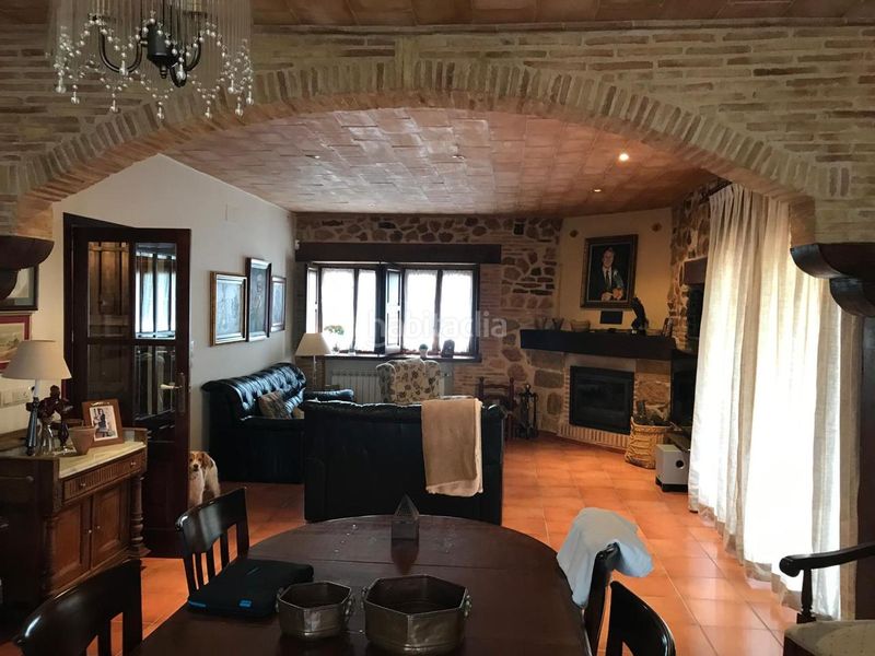 Foto d45b0ce3-2113-4292-8d4d-6f68b19aa1b7. Casa amb calefacció a Riópar
