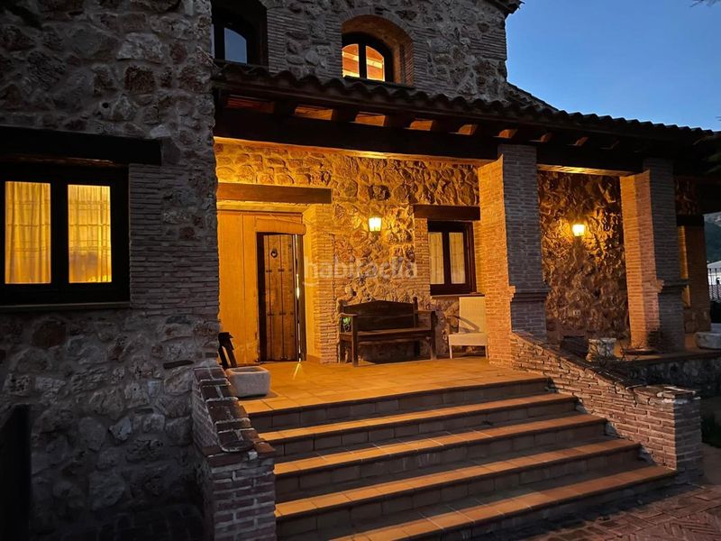 Foto f444779a-f930-4212-a18b-5ab84ba4c286. Casa amb calefacció a Riópar