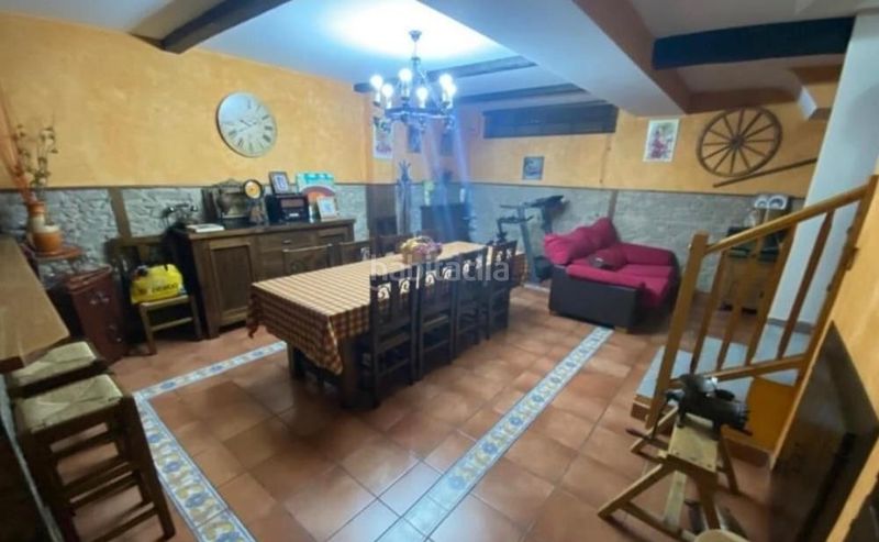 Foto b917324e-32bb-4b1d-b64f-9a8942252fc3. Casa adossada amb calefacció aparcament a Imaginalia - Llanos del Águila Albacete