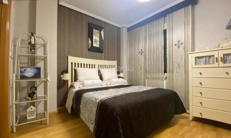 Foto d624fc66-4f0f-4336-951c-27f0c6abee50. Casa adossada amb calefacció aparcament a Imaginalia - Llanos del Águila Albacete