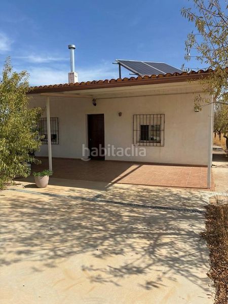Foto bfe957af-4f5a-48a1-91fc-8427bed08a85. Masia a Montalvos