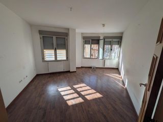Pis  Calle pontevedra. Piso en venta zona pilar