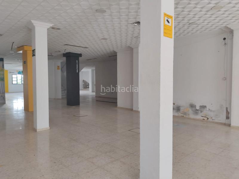 Foto e1fedaf1-d1ae-4d6d-a6dd-c75e26feb169. Lloguer local comercial a Écija