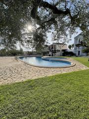 House in Ampolla 3. Chalet adosado con piscina cerca del mar y del delta de lebro