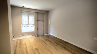 Pis a Calle de gutierre de cetina 29. Piso recién reformado con patio comunitario