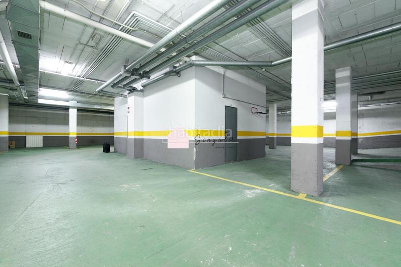 Foto cd7265e4-ff92-4856-9dc9-68f67a2e64f9. Alquiler parking coche alquiler plaza de garaje en doantes de sangue en Porriño (O)