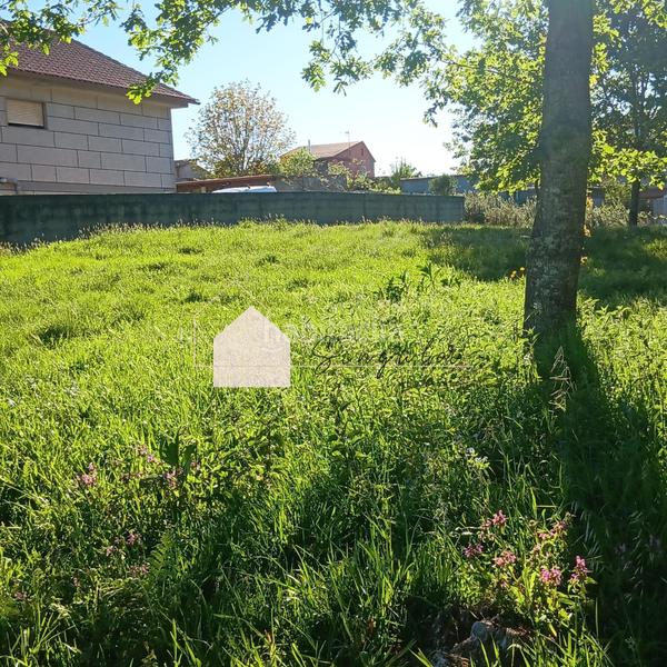 Foto 9099e3d5-a043-4ebd-aca5-7b4b5fe14d89. Terreno residenziale in Mos