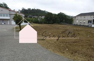 Terreno residencial en Avenida domingo bueno 35. Suelo en el centro de o porriño