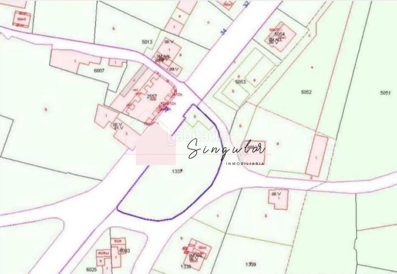 Foto 7e93db0f-b140-4559-b24d-f5ea370b76f9. Edificio oportunidad de inversion en Tomiño