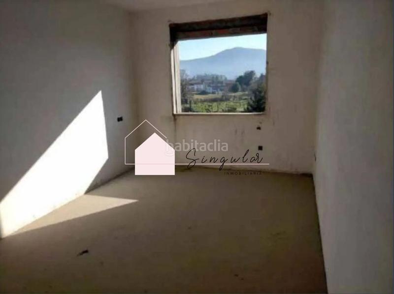 Foto 9cd472bb-c379-4a10-8566-0ea26ada82d7. Edificio oportunidad de inversion en Tomiño