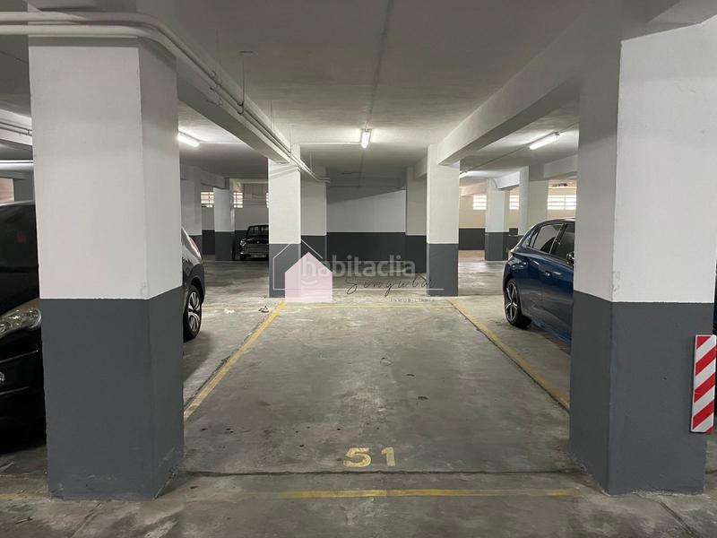 Foto a586d97f-2ae9-4940-84d9-a49e2e62829c. Parking voiture dans Coia Vigo