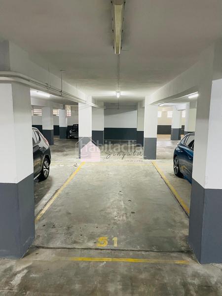 Foto edf3e732-077f-4d35-822f-fd5c7e2755ee. Parking voiture dans Coia Vigo