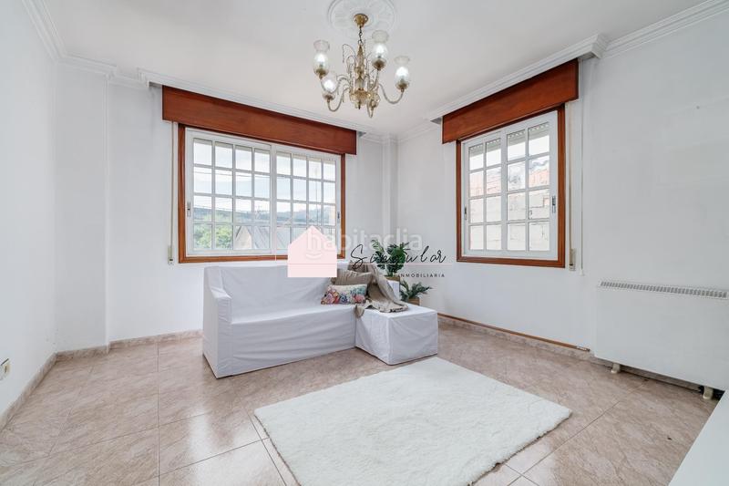 Foto 032160e3-c813-46c2-aafb-57ff4b0c06ac. Casa con riscaldamento in Comesaña - Matamá Vigo