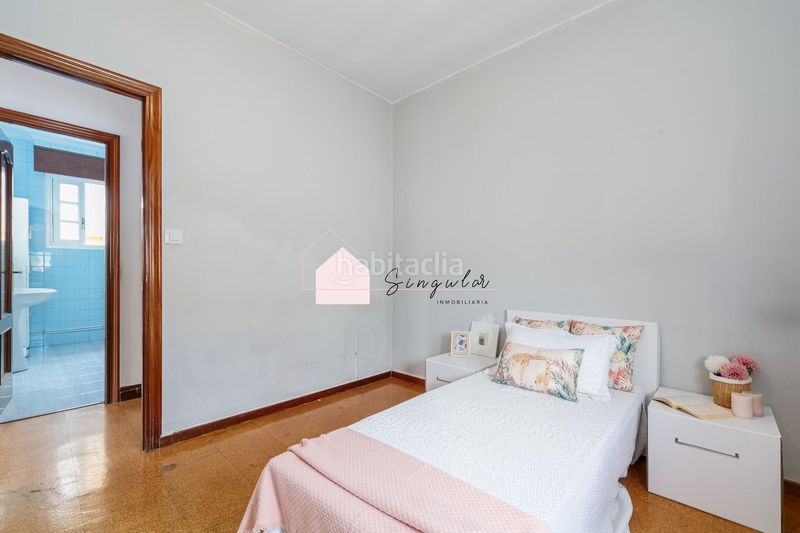 Foto d546ea0c-ad99-4169-8e4b-3be96e0221f4. Casa a carretera casas-comesaña 63 a Comesaña - Matamá Vigo