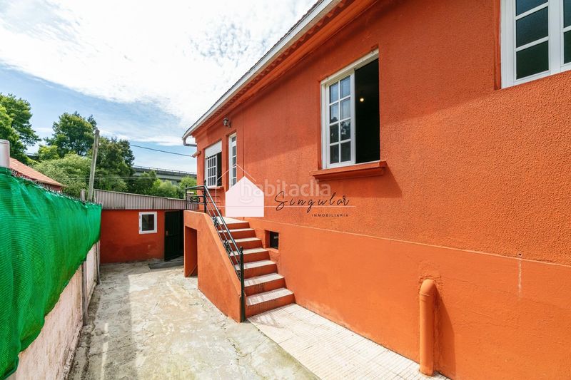 Foto e29ad437-c3f5-4dac-80f0-014740f554eb. Casa a carretera casas-comesaña 63 a Comesaña - Matamá Vigo