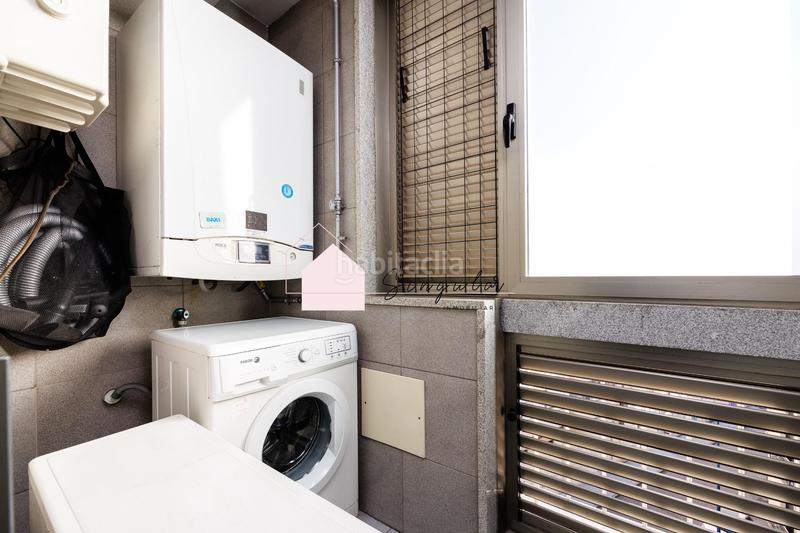 Foto ce66491f-8537-44c8-8ddc-8e12bcc2d6a8. Appartement dans pintor ramon buch 3 dans As Travesas - Balaidos Vigo