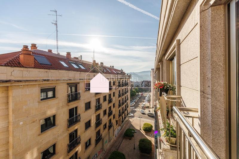 Foto f2d53ce1-7807-4c06-9296-e5ee6b2d6390. Piso en pintor ramon buch 3 tu futuro hogar!! en As Travesas - Balaidos Vigo