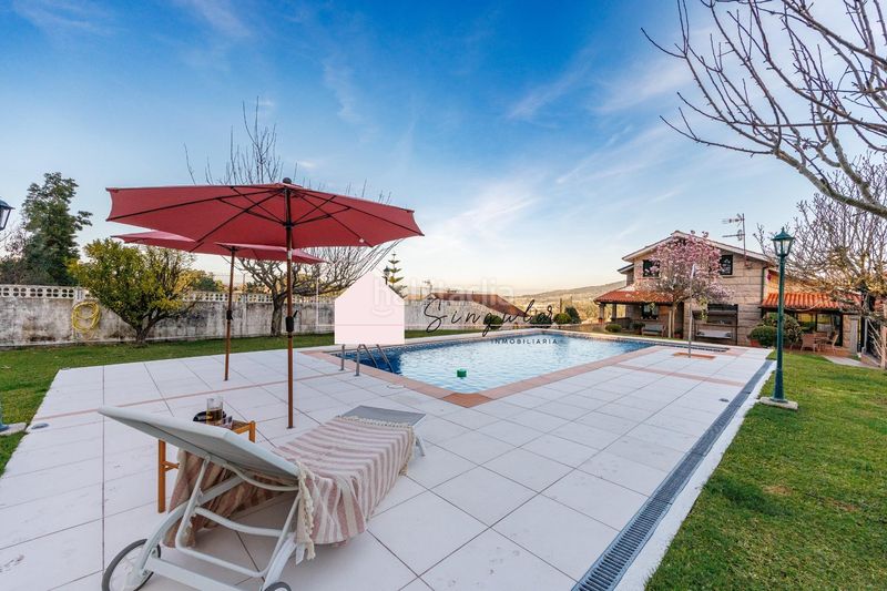 Foto 41c55d8d-a617-4c9d-8a87-5c35b7c33d1a. Casa con riscaldamento parcheggio piscina in Tui