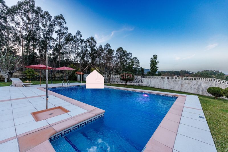 Foto a5eff2ee-7e5c-49f0-a8d7-05013fc2fb91. Casa con riscaldamento parcheggio piscina in Tui