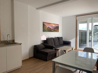 Rent Flat  Lugar relva (a)-torneiros. Piso 2 dormitorios, o porriño