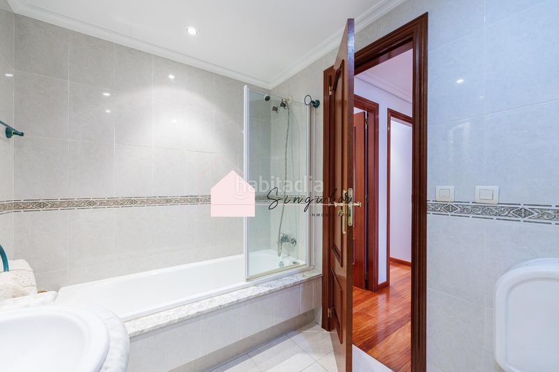 Foto 213cc243-7661-4d19-a11b-192d74ba3c04. Piso inversión ideal en Tui