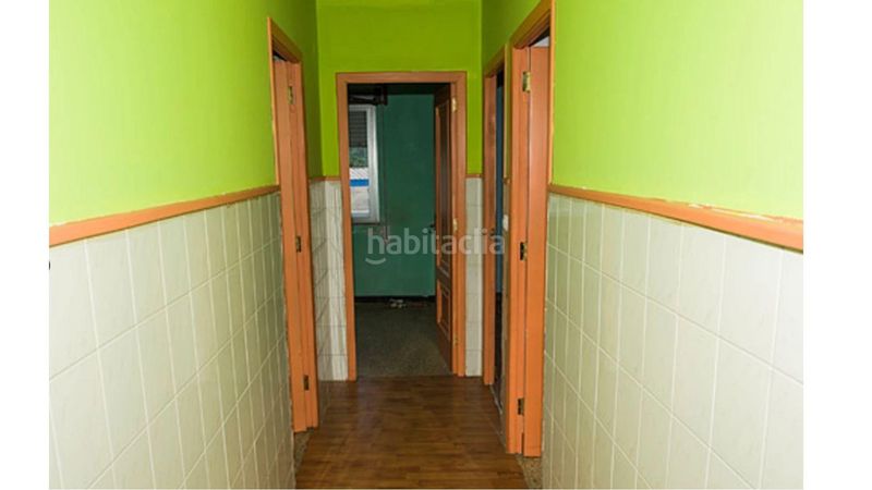 Foto e926e51f-8fee-42f4-a63e-3c7d009818a4. Local comercial a Ponteareas