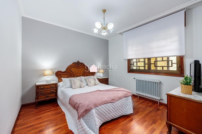 Foto 276ad1a7-6d3f-4128-b099-9923476fe329. Casa a rocha-vincios 64 a Gondomar