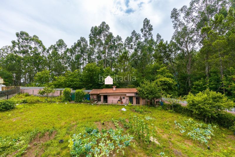 Foto bfb22b72-4e45-403c-ae5e-2d8d7ecfd198. Casa a rocha-vincios 64 a Gondomar
