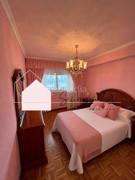 Foto f1786116-22c5-4fdf-85d1-67cd69b421b7. Pis a Coia Vigo