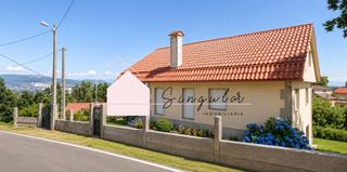 Casa  Levada (a)-mosende 13. Tu nuevo hogar con gran potencial!