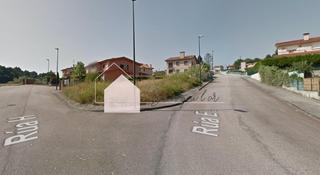 Terreny residencial a Tui. Parcela 400m urbanización pousa do bispo  tui