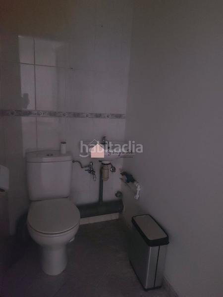 Foto 27329aa5-80dc-40de-8b38-6016019cea9b. Lloguer local comercial a Porriño (O)