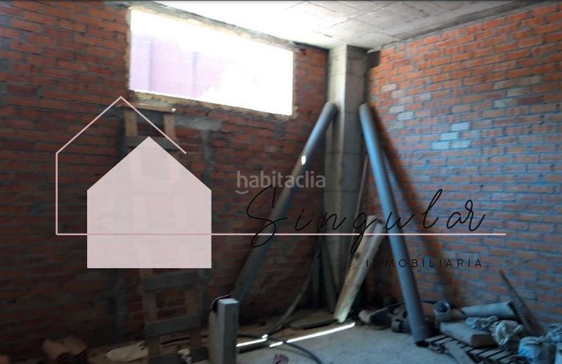 Foto bc8933b9-104b-4b7e-b1b1-8842cc4f1299. Local comercial local en reveriano soutullo, en Ponteareas