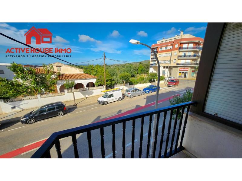 Foto 0765c4b6-413f-43a5-9e4c-41fc516f9b4e. Casa en remei 40 casa entera de 5 plantas en venta en Alcanar