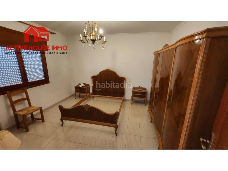 Foto 2f30f89b-ff7a-4bf5-bc9b-421ebb532e16. Casa en remei 40 casa entera de 5 plantas en venta en Alcanar