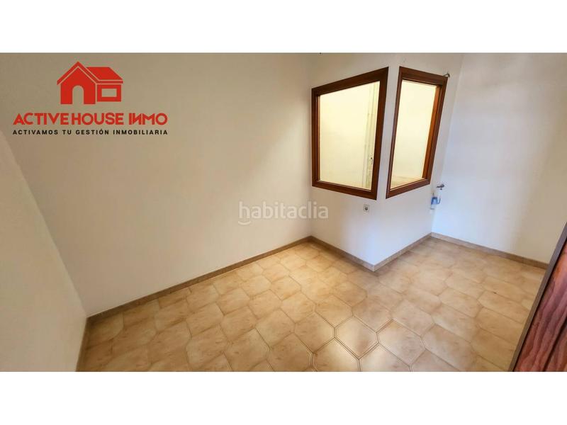 Foto 44a278ce-626f-4650-b37b-cfe9764ebc3e. Casa en remei 40 casa entera de 5 plantas en venta en Alcanar